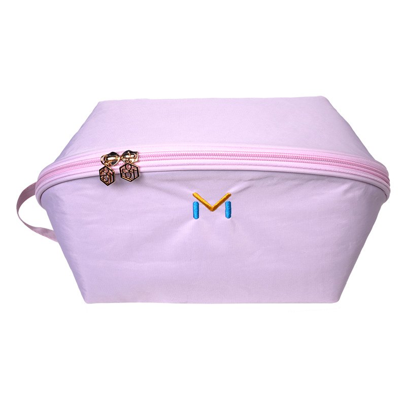 Cosmetic & Toiletry Bags